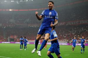 鹿死谁手?申花中超对阵泰山三连胜,泰山联赛近4场全胜&轰14球